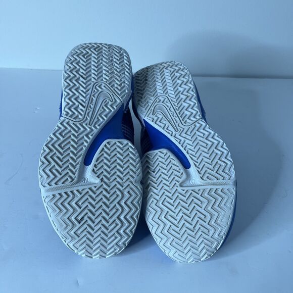 Nike Blue White Lebron Witness 7 Sneakers | Excellent Condition Size 7.5 main image 5